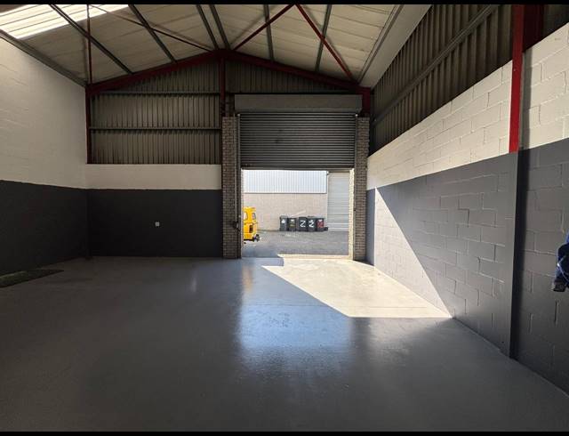 189M² FACTORY TO LET IN BRACKENFELL INDUSTRIAL